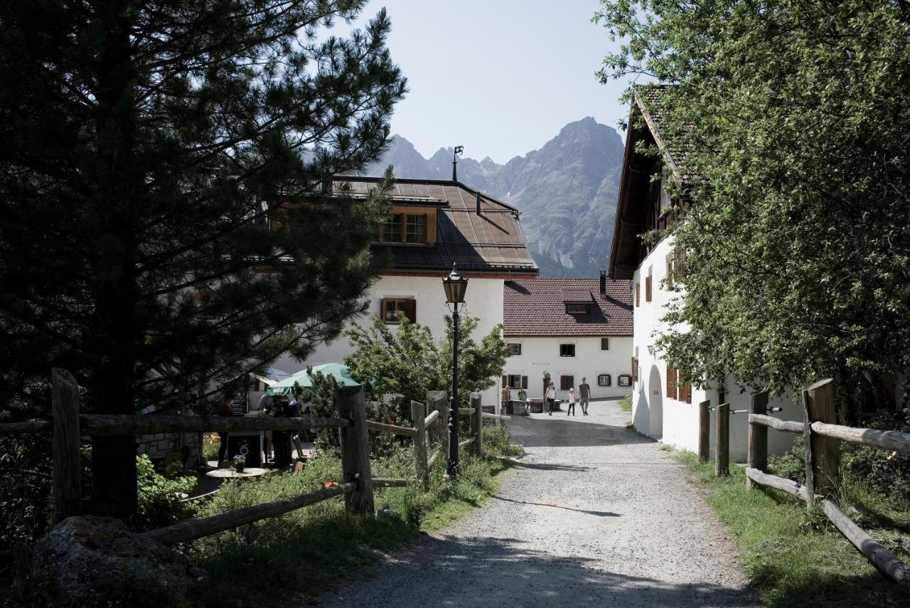 Alpengasthof Crusch Alba Ed Alvetern, S-charl